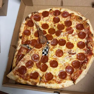 Pepperoni pizza