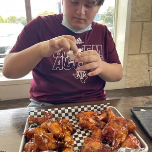 fried chicken wings, poultry, bbq chicken, chicken, chicken wings, food, chicken wings and fried chicken, fried chicken, bbq wings