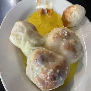 Cheesy garlic knots.