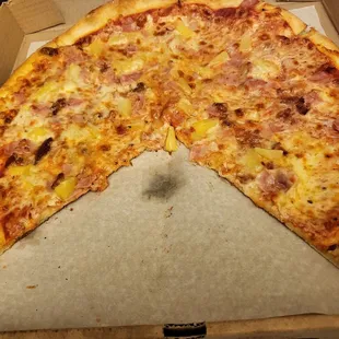 Hawaiian Pizza  (Large)