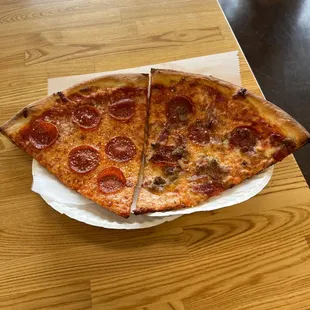 1 slice pepperoni 1 slice all meat.