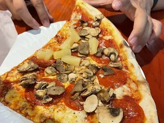 DeLosa's Pizza