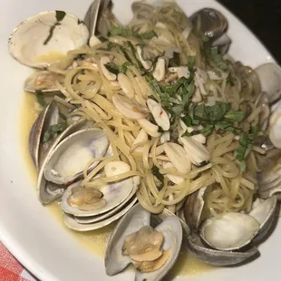 White Clam Linguini