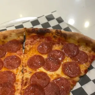 pepperoni pizza