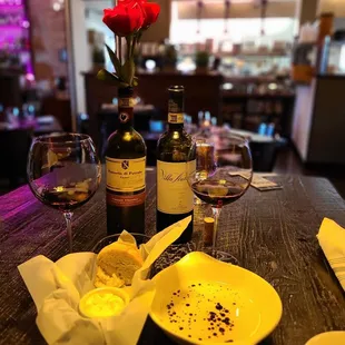 To a perfect dinner date. Thanks David and staff for making this beautiful evening for us.
