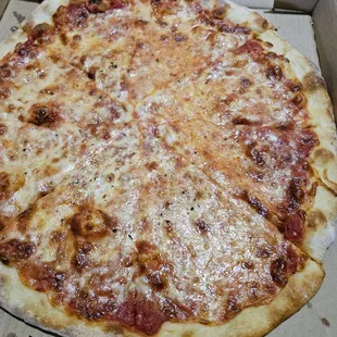 18" Cheese pizza