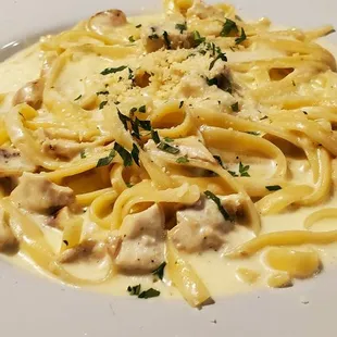 Chicken Fettuccine Alfredo