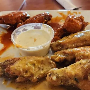 chicken wings, fried chicken, bbq chicken, chicken wings and fried chicken, poultry, food, bbq wings, chicken, fried chicken wings