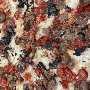Margherita Pizza with sausage