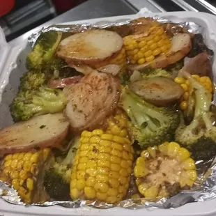 steamed potatoes corn and broccoli