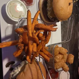 Brooklyn's Beer & Burgers