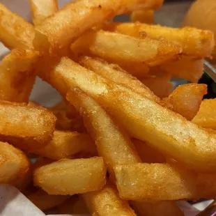 Crispy, seasoned fries
