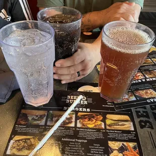 Huge drinks. I think this is a 32 ounce cup. Me likey