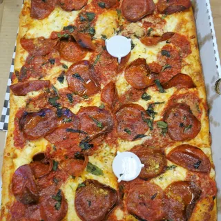 Grandma's Pie   16"