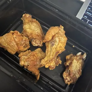 Plain chicken wings (sauce was on the side I asked for it that way)