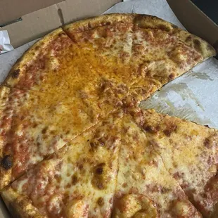 Plain pizza 14&quot; Medium Cheese Pizza