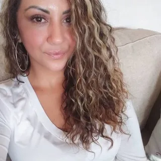 Ruby G.