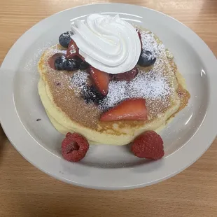 Berry Berry Bo Berry Pancakes Platter