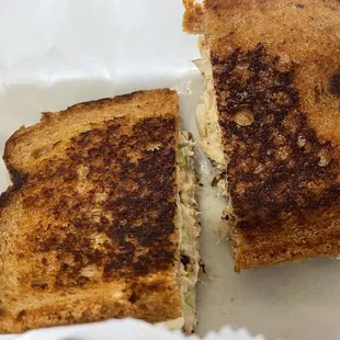 Tuna melt, it used to be 4* now between 1-2*