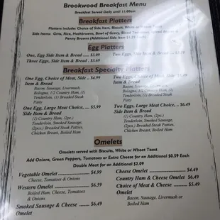 Sit down service for breakfast.