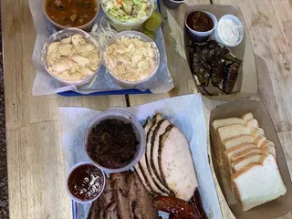 High Horse Ice House & BBQ