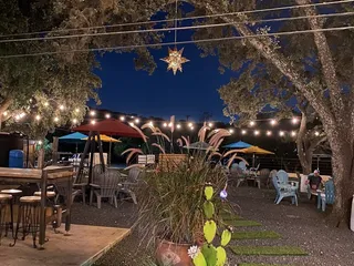 Helotes Beer Garden
