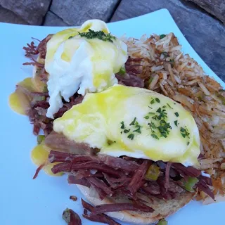 Corned Beef Benedict