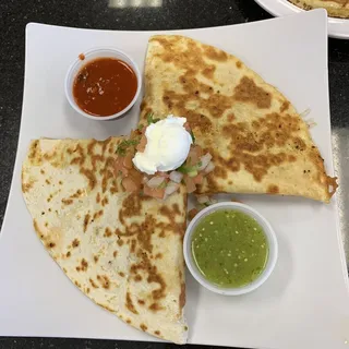 Adobada Quesadilla Lunch