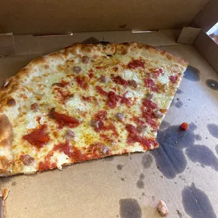 Uncle Frank pizza