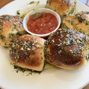 Garlic Knots