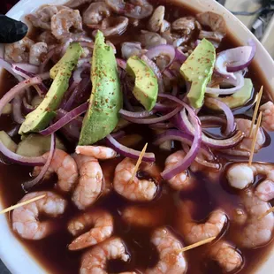 Aguachile mixto