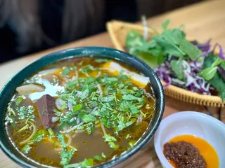 Saigon 512