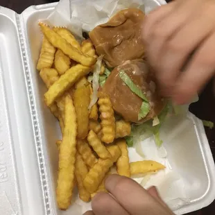 Their slider w/fries, our 9yr old said it was good!!!