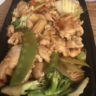 Garlic chicken - large. Not very garlicy, unfortunately.