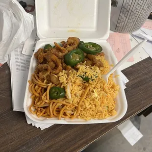 This is the &quot;Bowl&quot; option, Combo A. I ordered spicy chicken and half rice half chow mien.