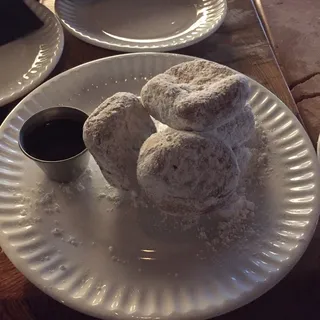 BroJos Bourbon Beignets