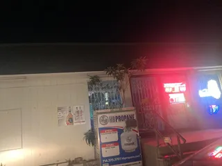 J & J Liquor