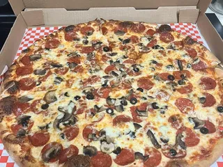 This Guy’s Pizza