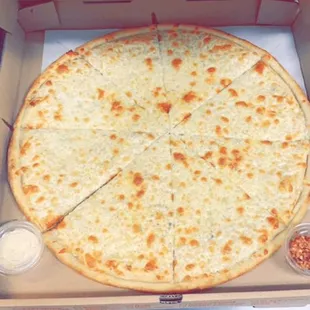 Alfredo Pizza