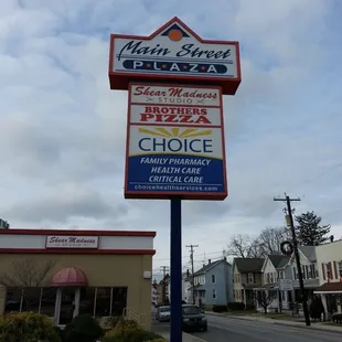 Sign along 116