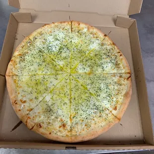 Delicious white pizza