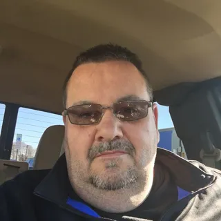 Robert R.