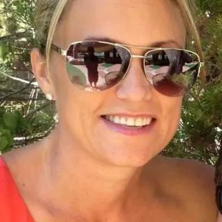 Jeanie D.
