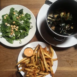 Brouwer's Mussels and Frites