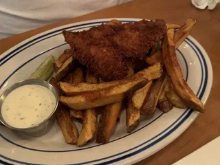 Macleod's Fish & Chips Scottish Pub