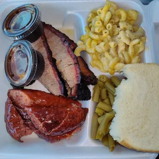 Sausage, Brisket, mac n cheese and green beans.