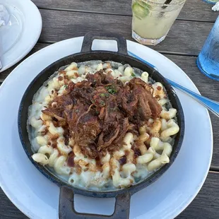 Macaroni &amp; Cheese with BBQ Pork