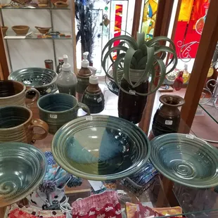Ceramic bowls