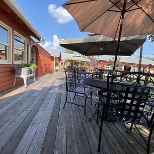 Great, dog-friendly patio
