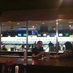 Bar &amp; Lanes